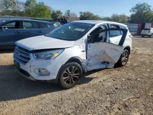Ford Escape 2.0L 4 2017