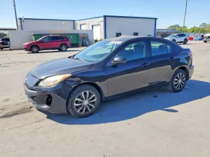 Mazda 3 2.0L 4 2013