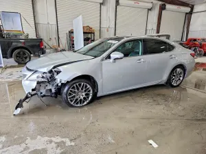 Lexus ES 3.5L 6 2013