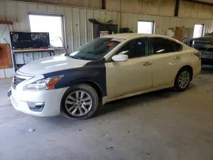 Nissan Altima 2.5L 4 2015