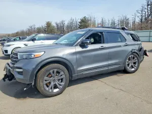 Ford Explorer 2.3L 4 2022