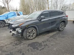 Toyota Highlander 3.5L 6 2022