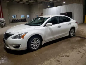 Nissan Altima 2.5L 4 2015