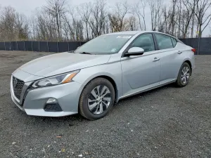Nissan Altima 2.5L 4 2020