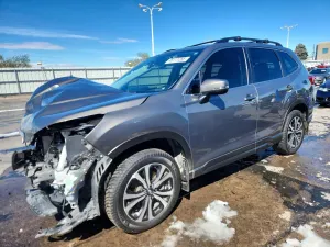 Subaru Forester 2.5L 4 2021