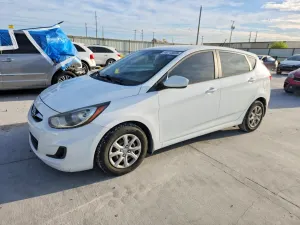 Hyundai Accent 1.6L 4 2013