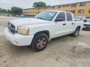 Dodge Dakota 3.7L 6 2005