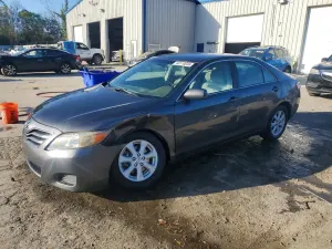Toyota Camry 2.5L 4 2011