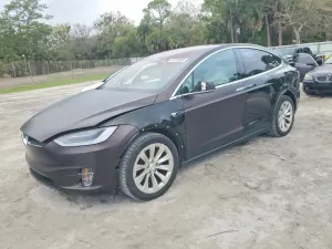 Tesla Model X 2018