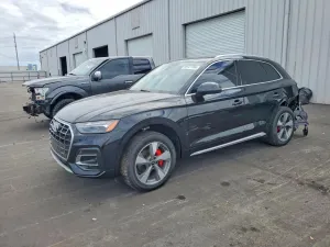 Audi Q5 2.0L 4 2024