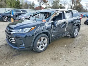 Toyota Highlander 3.5L 6 2018
