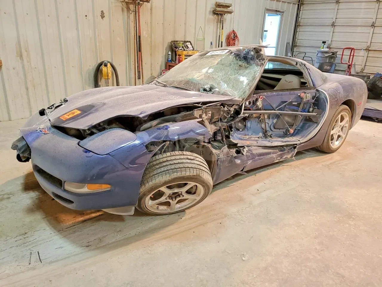 Chevrolet Corvette 5.7L 8 2004