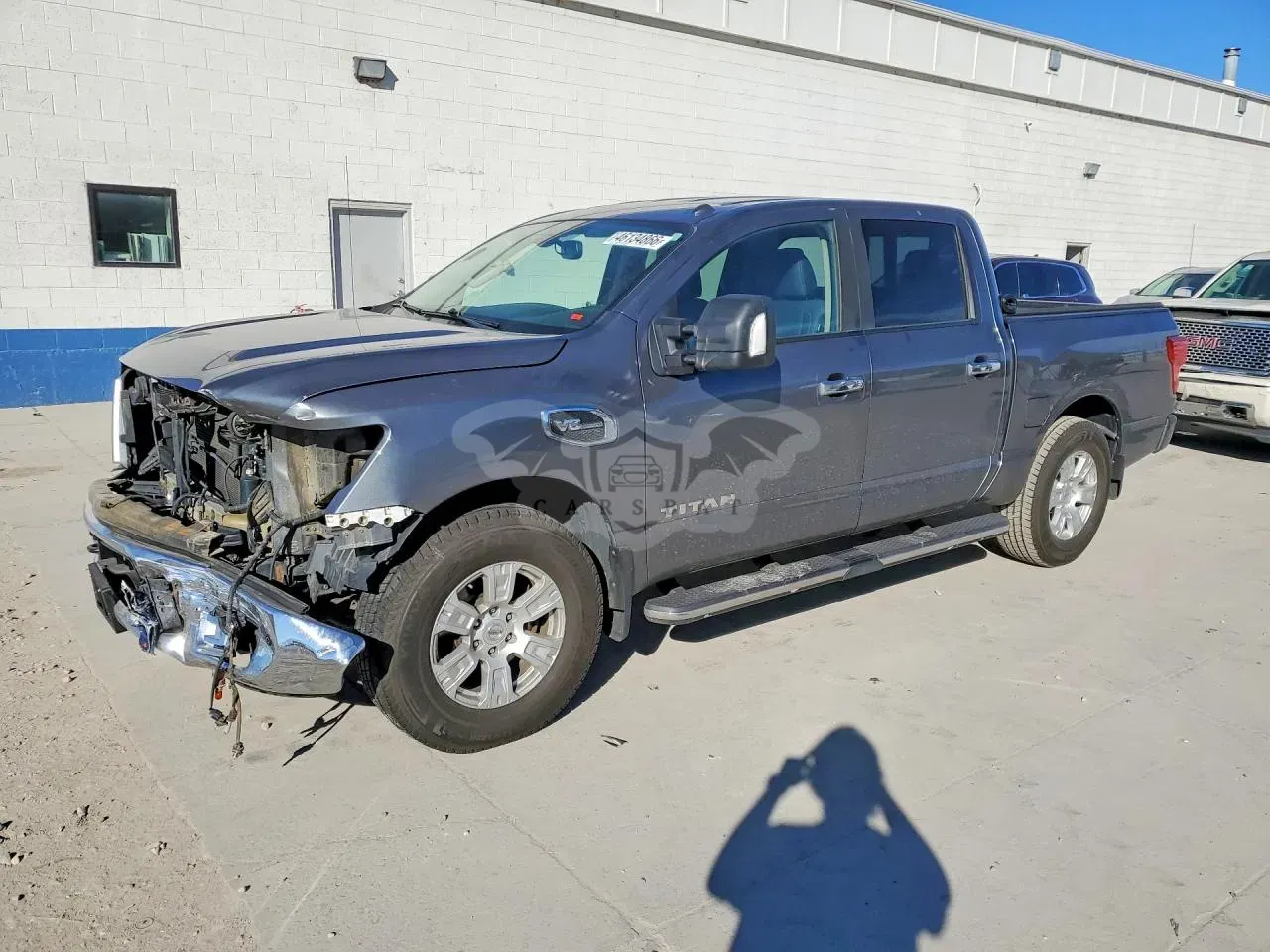 Nissan Titan 5.6L 8 2017