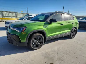 Volkswagen Taos 1.5L 4 2025
