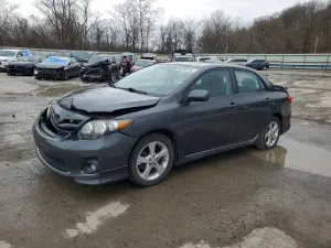 Toyota Corolla 1.8L 4 2012