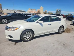 Nissan Altima 2.5L 4 2017