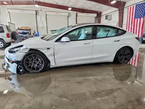 Tesla Model 3 2023