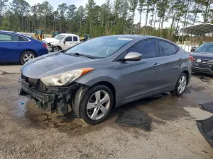 Hyundai Elantra 1.8L 4 2013