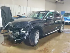 Audi Q5 2.0L 4 2019