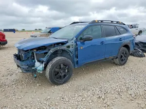 Subaru Outback 2.4L 4 2025