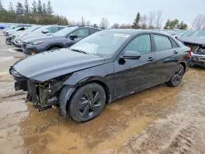 Hyundai Elantra 2.0L 4 2023