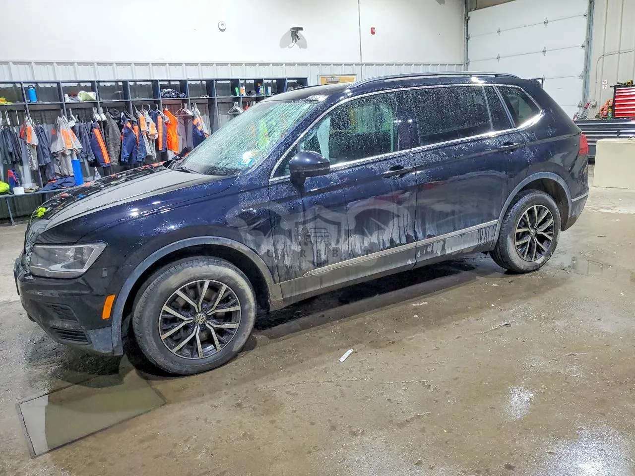 Volkswagen Tiguan 2.0L 4 2021