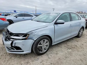 Volkswagen Jetta 1.4L 4 2017