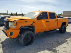 GMC Sierra 6.6L 8 2015