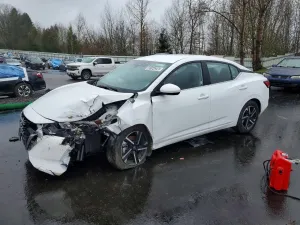 Nissan Sentra 2.0L 4 2025