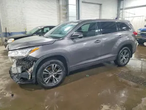 Toyota Highlander 3.5L 6 2018