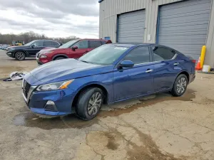 Nissan Altima 2.5L 4 2019