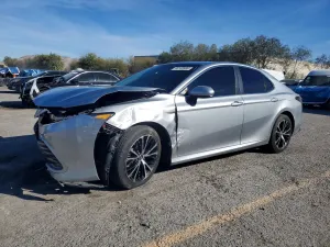 Toyota Camry 2.5L 4 2021