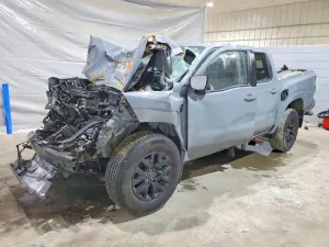Nissan Frontier 3.8L 6 2026