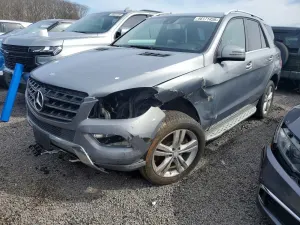 Mercedes-Benz ML 3.5L 6 2015