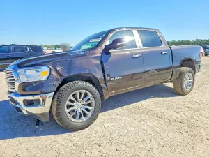 RAM 1500 5.7L 8 2019