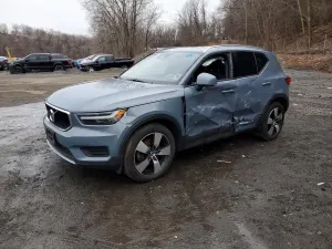 Volvo XC40 2.0L 4 2020