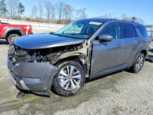 Nissan Pathfinder 3.5L 6 2025