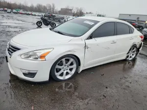 Nissan Altima 2.5L 4 2015