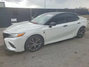 Toyota Camry 2.5L 4 2020