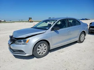 Volkswagen Jetta 2L 4 2015