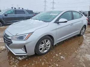 Hyundai Elantra 2.0L 4 2019