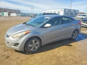 Hyundai Elantra 1.8L 4 2013