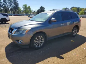 Nissan Pathfinder 3.5L 6 2015