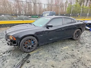 Dodge Charger 5.7L 8 2013
