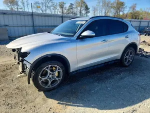 Alfa Romeo Stelvio 2.0L 4 2018