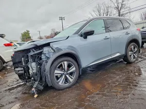 Nissan Rogue 2.5L 4 2021