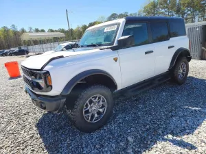 Ford Bronco 2.7L 6 2025