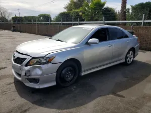 Toyota Camry 3.5L 6 2011