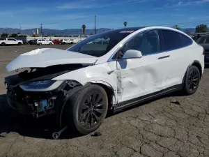 Tesla Model X 2016