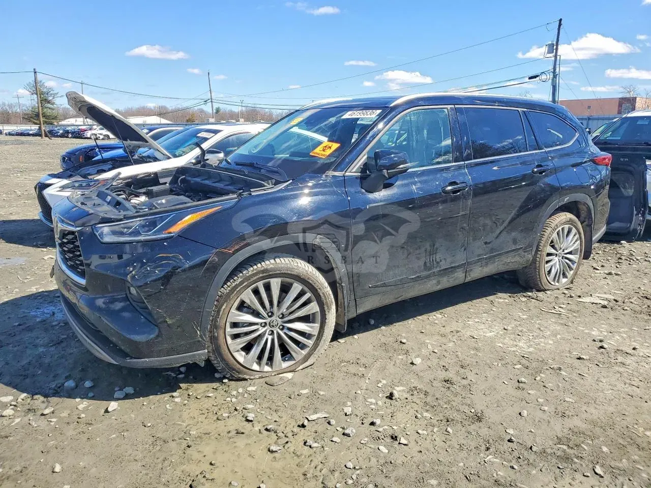 Toyota Highlander 3.5L 6 2022